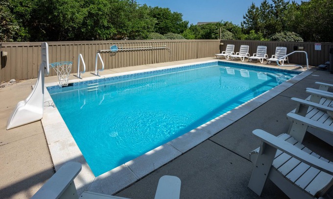 Duck Casa | Sunkissed OBX Luxury, 6 bedroom, Elevator, Pool, Hot tub in Duck. SALE/PROMOTION