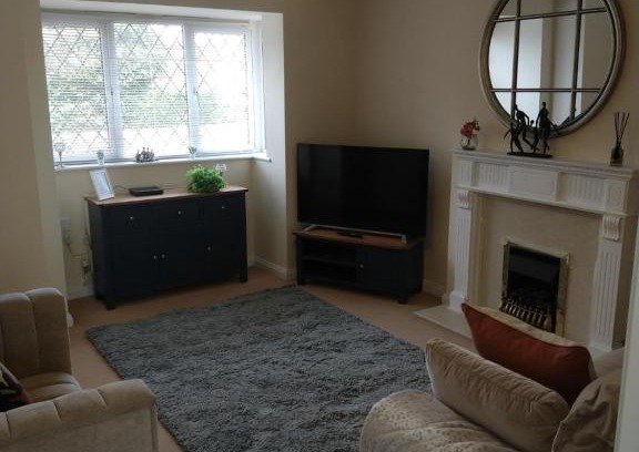 Grantham Casa | Sunningdale homely detached family/contractor 3 bed house