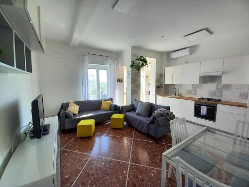 Cassia Apartamento | Sunny Apt 20 min St Peter by train