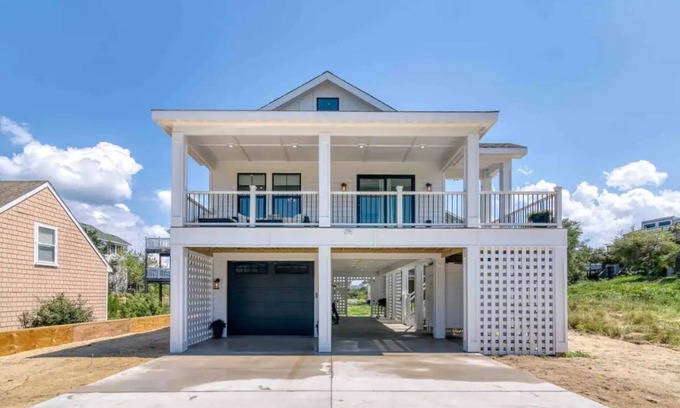 Colington Casa | Sunrise Bliss