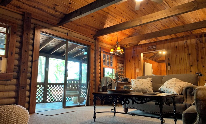 Unaka Cabina | SUNSET COVE LAKE CABIN