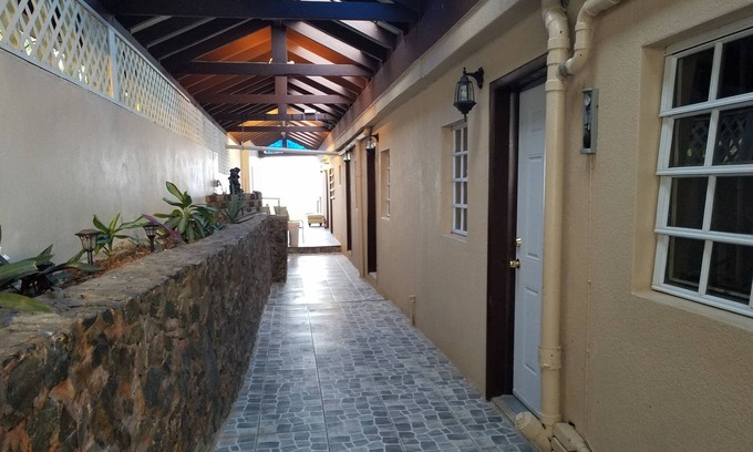 Estate Contant Hotel | Sunset Gardens Guesthouse