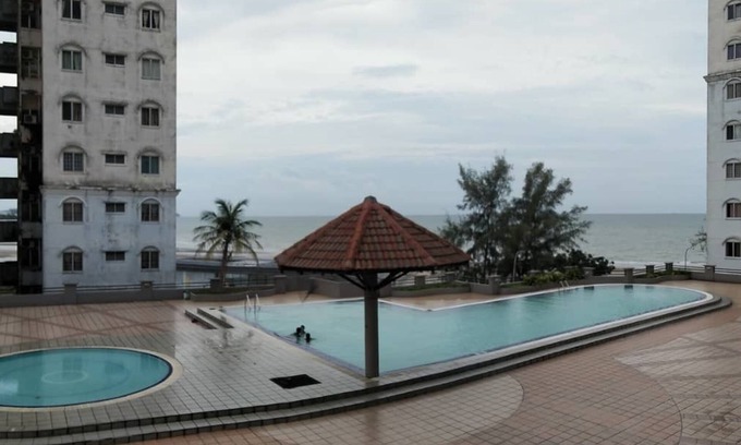 Taman Haji Zainal Casa | Sunshine Bay Resort Port Dickson