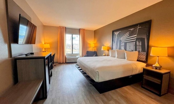 Deepwater Hotel | Super 8 by Wyndham Pennsville/Wilmington