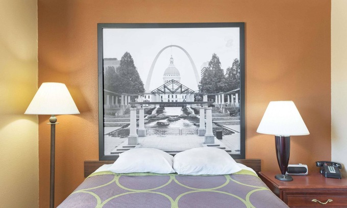 Poplar Bluff Hotel | Super 8 by Wyndham Poplar Bluff Missouri