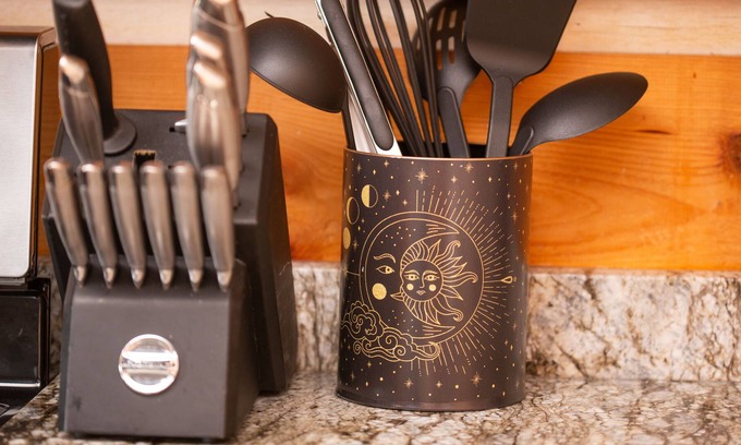 Cameron Apartamento | Super easy access to ATV/Snowmobile trail right across the road