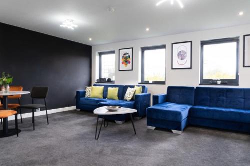 Peterborough Apartamento | Superior 1-Bed Apartment with 2 Sofa Beds Sleeps 6