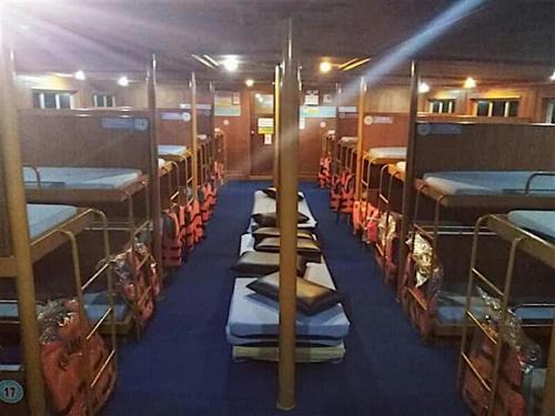 Ban Pa Yang Alquiler De Eote | Suratthani Airport Overnight To Koh Phangan