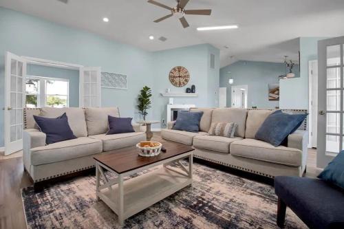 Holly Ridge Casa | Surf City Serene Waterfront Vacation Home