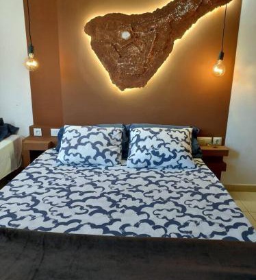 Los Abrigos Casa | Surf Harbour B&B