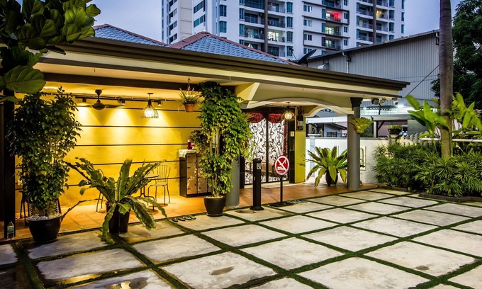 Benggali Hotel | Surprised Homestay by uBook