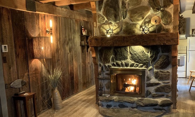 Sutton Chalet De Esquí | Sutton Ski In / Caminata a las pistas.