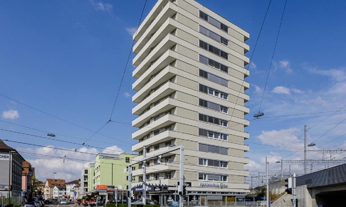 Oerlikon Apartamento | Swiss Star Tower - Self Check-In