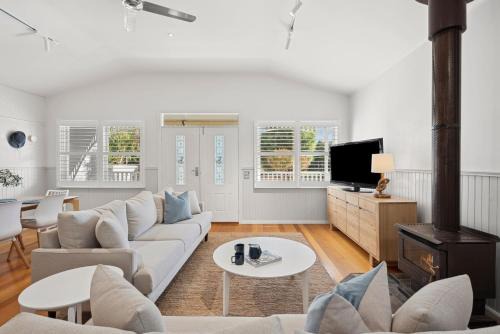 Ocean Grove Casa | Swyn Y Mor Riverside Cottage Haven