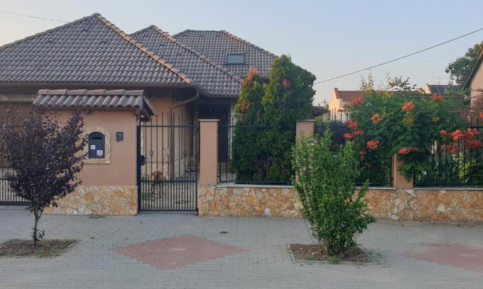 Szemeretelep Casa | Szent László