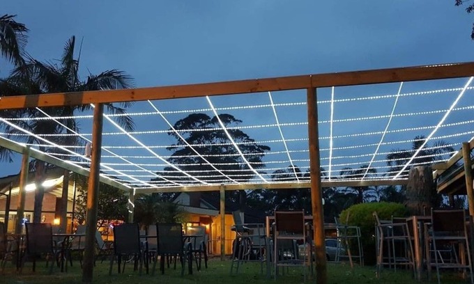 Lake Tabourie Hotel | Tabourie Lake Motel