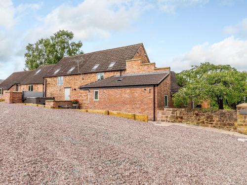 Tilston Casa | Tadpole Cottage At Frog Hall