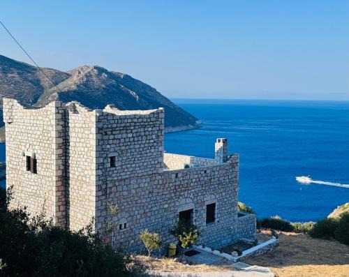 Omales Casa | Taenarioum antico