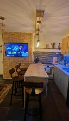 Gabalfa Apartamento | Taff Cottage - Free parking, Fast Wifi, Cosy vibe