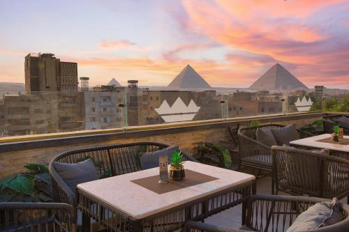 Kafrat al Jabal Hotel | Taj Pyramids View Hotel & Suites