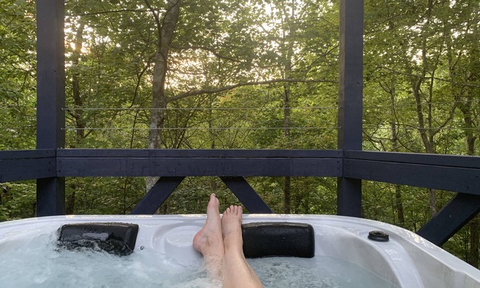 Hilham Cabina | Talley's Cabins and Breakfast By Dale Hollow Lake. Right Where You Want To Be!