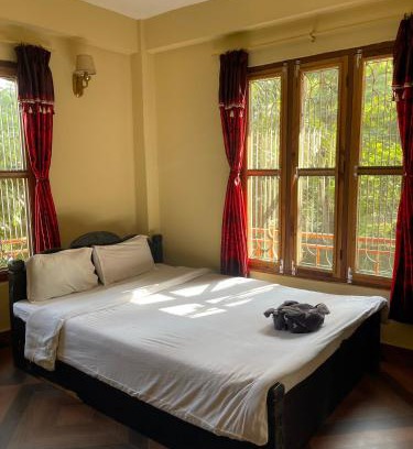 Sauraha Casa | Tara guesthouse - Sauraha,Chitwan