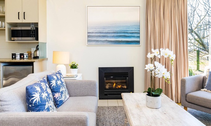 Te Awanga Casa | Te Awanga Cottages - Costera y contemporánea