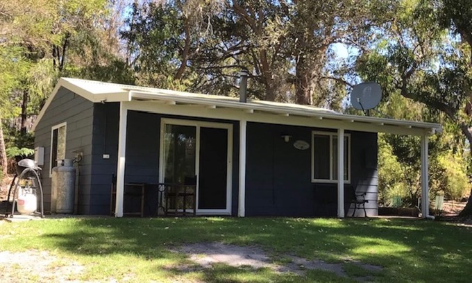 Shadforth Cabaña | Eaglemont Country Cottages - Árbol de té