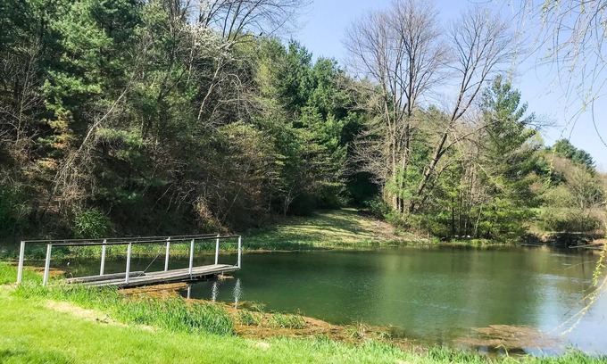 Palmerton Alquiler De RV | Tentrr - Escondite del bosque