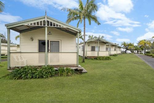 Teralba Hotel | Teralba Lakeside Caravan Park