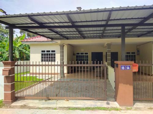 Enggor Casa | Teratak Desa Cemerlang 1