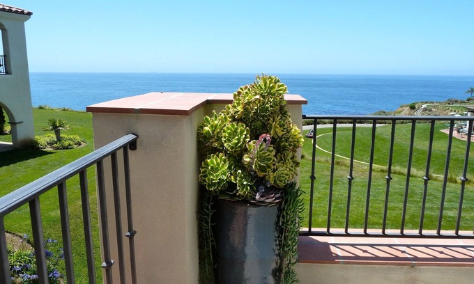 Rancho Palos Verdes Complejo | Dueño de Terranea Oceanside 1 BR Casita w / sala de estar / cocina / ampliada Patio