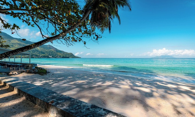 Beau Vallon Hotel | Thalassa Seychelles Hotel Apartments