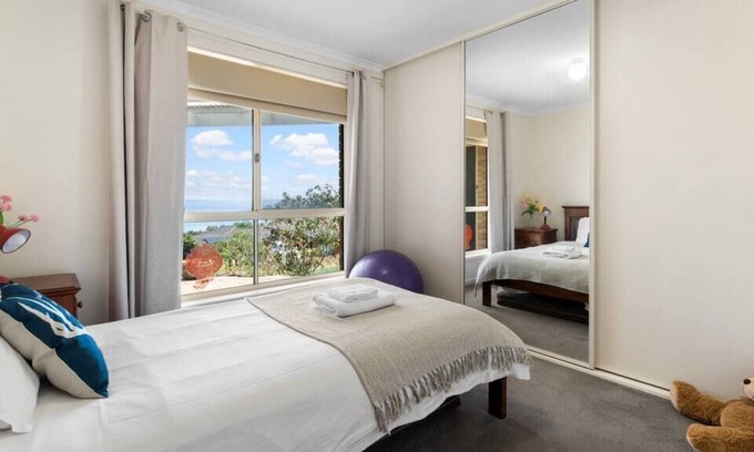 Hallett Cove Casa | The amazing Sea View Holiday Home - Hallett Cove