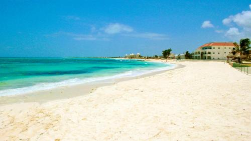 Villa Juarez Villa | The Bamboo Manor by Andiani Travel