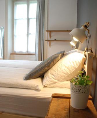 Lucerne Cama Y Desayuno | The Bed + Breakfast