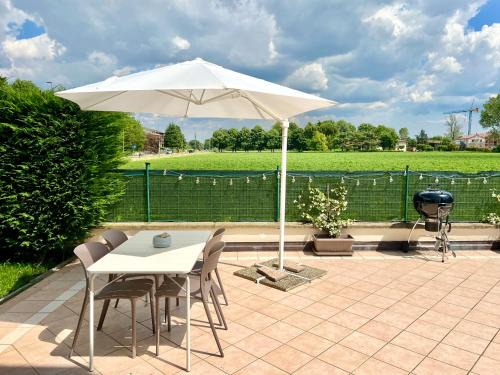 Basilicanova Apartamento | The Beekeeper, country escape & terrace near Parma