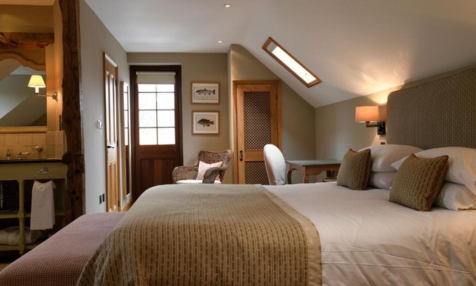 Ramsbury Hotel | The Bell at Ramsbury