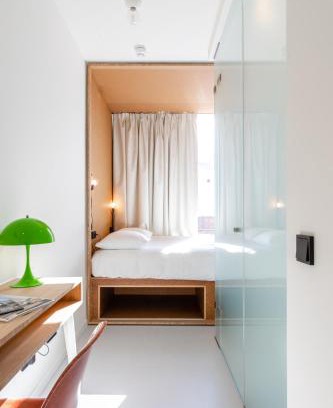 Centrum Hotel | the bellhop