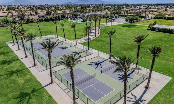 Indio Casa | The Beach Club - Tennis, Pickleball, Soccer Field, Sand Beach