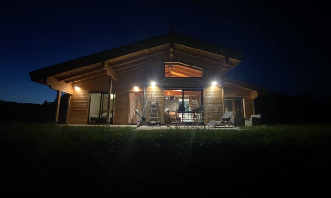 Vitrac-sur-Montane Chalet De Esquí | The cache