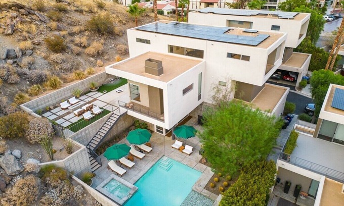 Canyon Corridor Casa | The Canyon: Luxury Dual Primary Palm Springs home