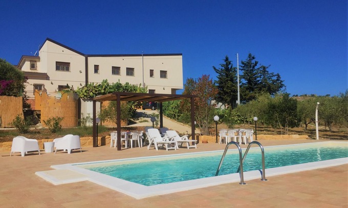 Agrigento Casa | El Casale della Minaga