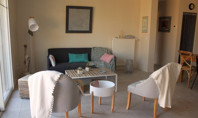 Ares Casa | El encanto de la ROCHER