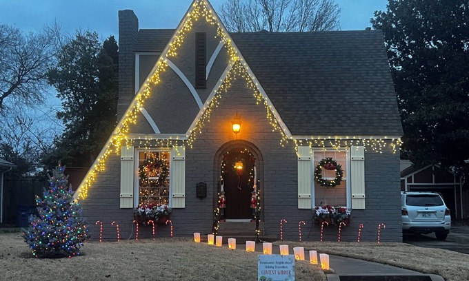 Cherry Street Cabaña | The Christmas Tree House