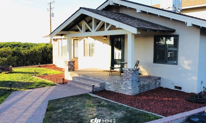 Porterville Casa | "The Citrus House on the Prairie" FARM STAY RETREAT