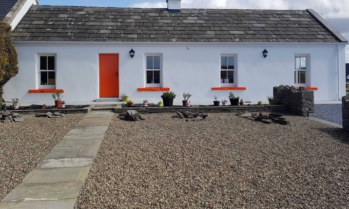 Doolin Casa | The Coral Cottage Sum