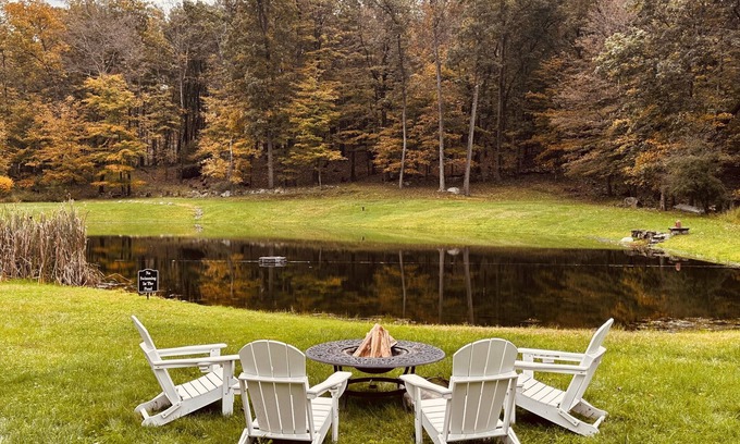 Goshen Casa | The Cozy Goshen Home, 5mins from LEGOLAND and near skiing!