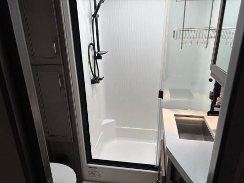 McDonough Otro | The DeVitos Keys Ferry RV