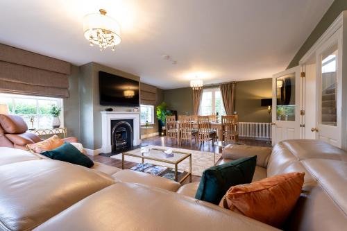 Enniskillen Casa | The Director's House at Lough Erne